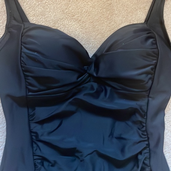 Lunabelle Ruched Front Ballet Back One-Piece Swimsuit, Black, sz L - Picture 3 of 13